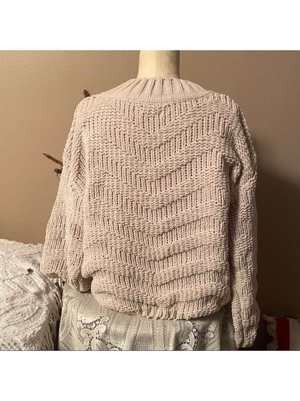 POL Cream Chevron knit Sweater small - Picture 3 of 12